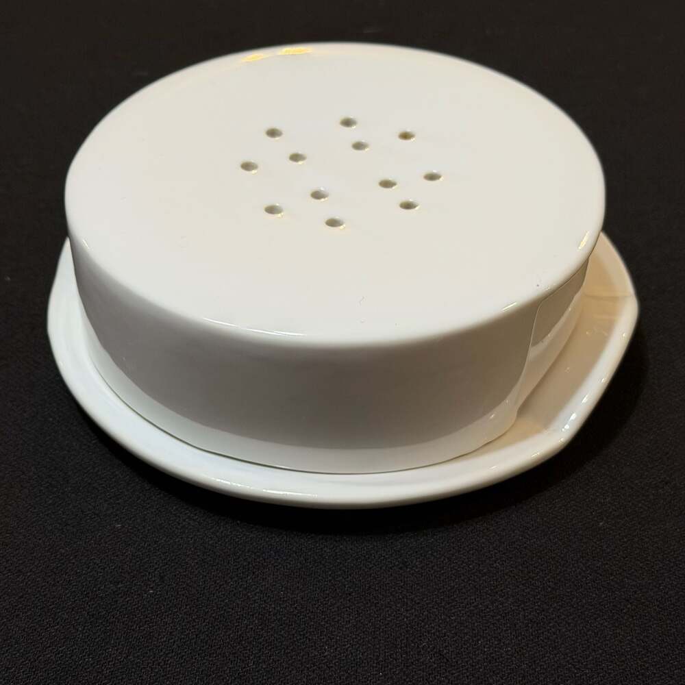 Crate & Barrel White Stoneware Brie Baker Cheese Dish with Vented Lid
